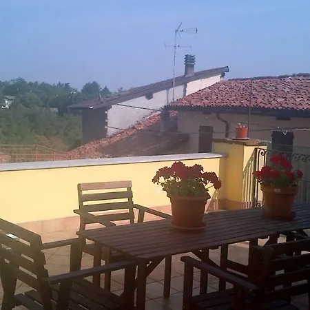 Via Roma, 3 * Rocca Grimalda